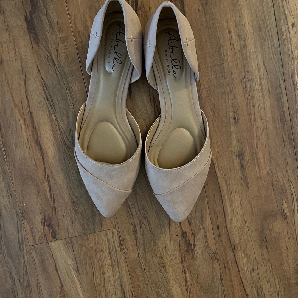 Abella Womens flats